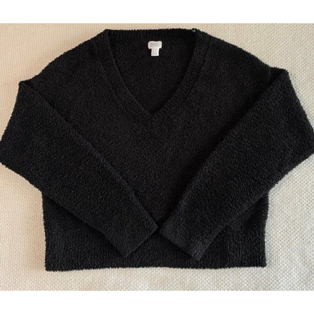 Stars Above Women’s Black V-Neck Long Sleeve Cozy Knit Pullover Sweater – Size S